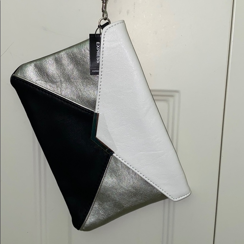 NWT Express envelope wristlet